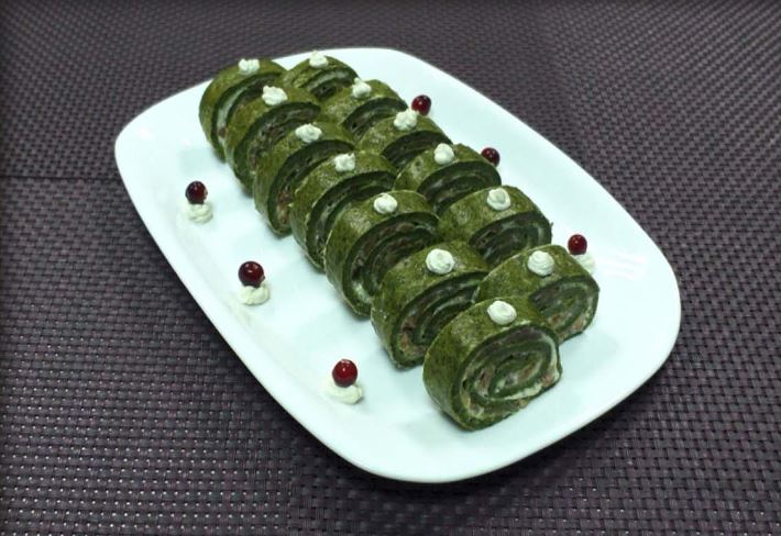 Рулет шпантанный с красной рыбой