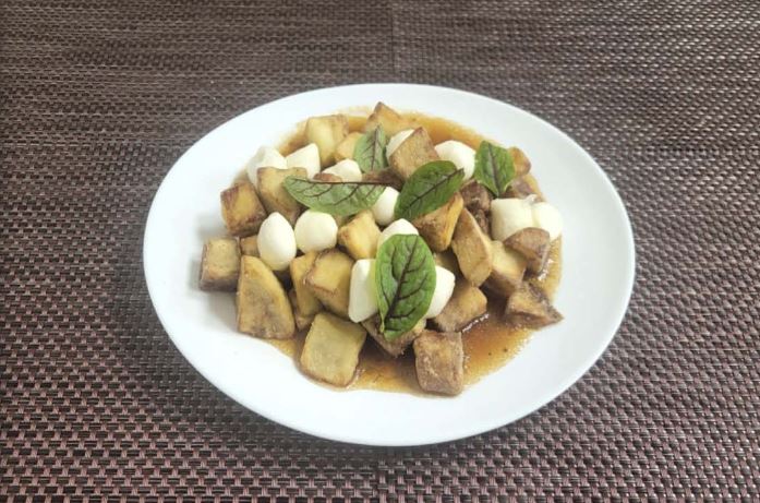 Горячая закуска «Баклажан с моцареллой»