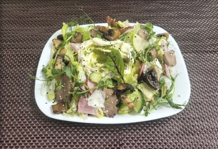 Салат «Застольный»