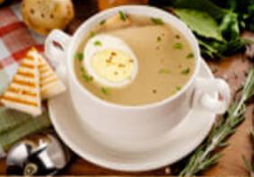 Бульон куриный с гренками