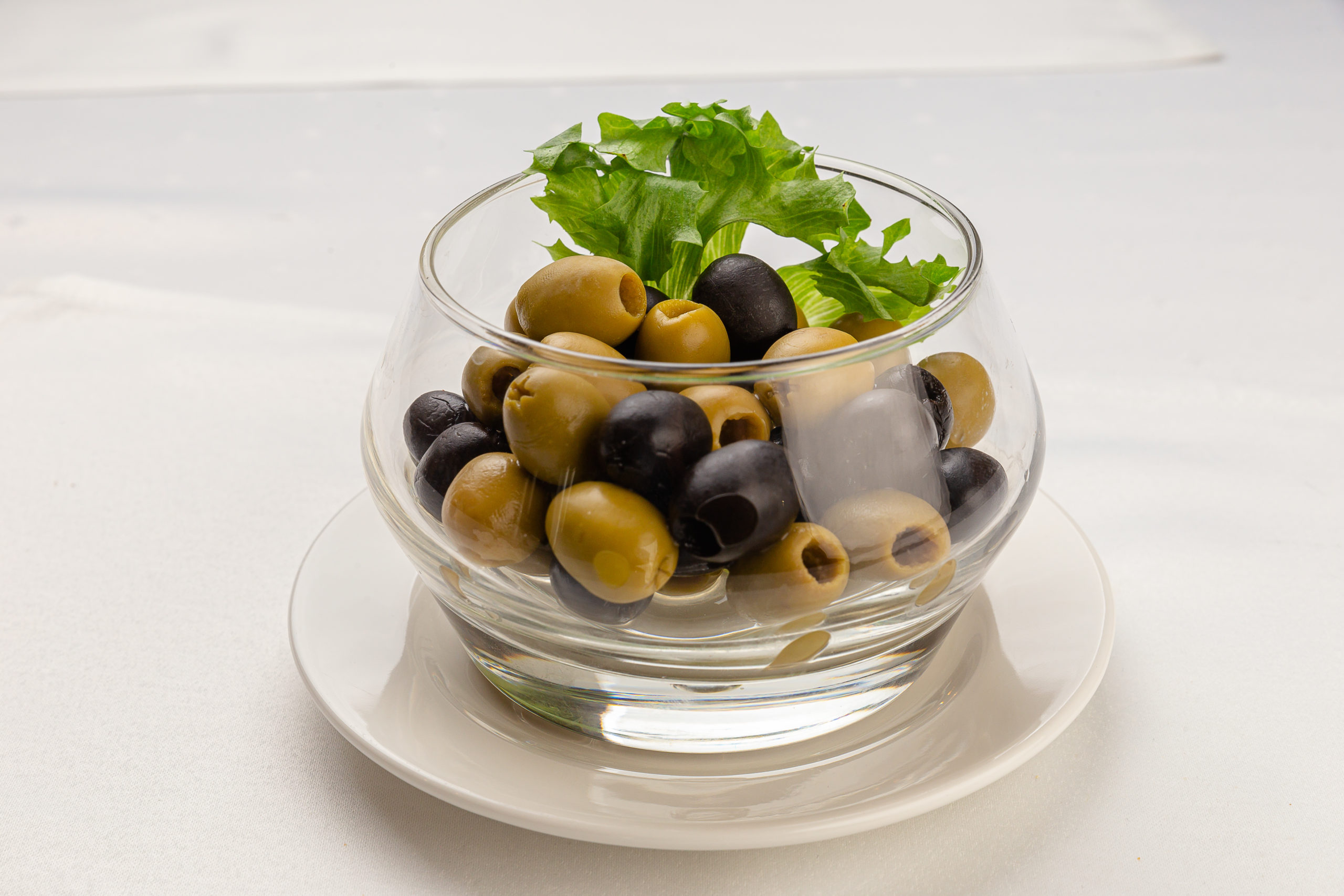 Маслины, оливки